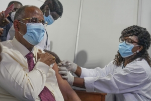 Côte d’Ivoire / vaccination Covid-19 :  Viser au moins 70% des populations cibles avant fin 2022