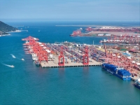Chine : Le commerce ext&eacute;rieur enregistre un record in&eacute;dit au premier semestre