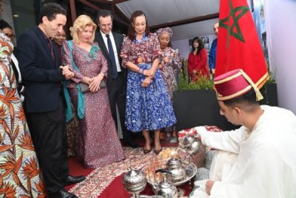 MASA 2026 : Dominique Ouattara visite le stand du Maroc