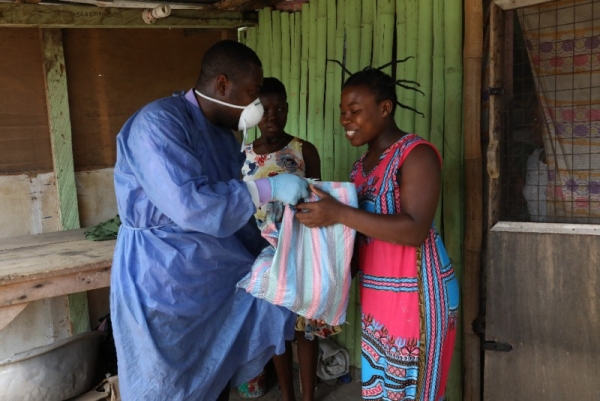 Ghana/ Covid-19 : la Première soutient les travailleurs occasionnels et quotidiens