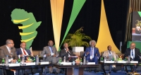 Une vue des pan&eacute;listes lors de la 1&egrave;re &eacute;dition &agrave; Abidjan