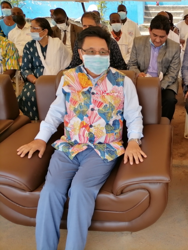 Sailas Thangal, Ambassadeur de l&#039;Inde en Côte d’Ivoire: « les firmes pharmaceutiques indiennes proposent des médicaments de très bonne qualité et à moindre coût »