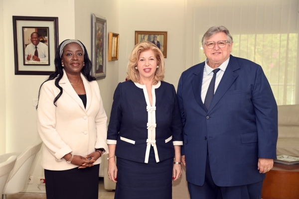 C&ocirc;te d&rsquo;Ivoire : Dominique Ouattara re&ccedil;oit Daniel Karbownik, vice-pr&eacute;sident du Groupe Accord, avant son d&eacute;part du Sofitel Abidjan H&ocirc;tel Ivoire