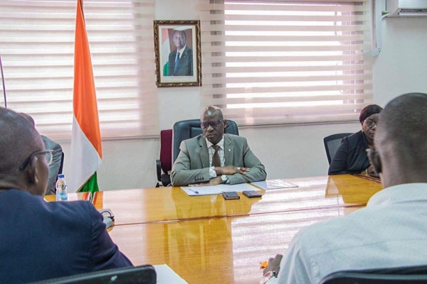 Côte d’Ivoire/ Enseignement supérieur : Le ministre Diawara échange avec les porte-paroles des ‘’ Docteur non recrutés’’