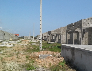 Côte d&#039;Ivoire-Cri de cœur : 450 familles d’enseignants arnaquées dans une opération immobilière appellent Ouattara à l&#039;aide