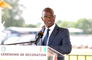 Côte d&#039;Ivoire/ Célébration de l’excellence : Le Ministère de L’Intérieur et de la Sécurité célèbre 410 de ses agents