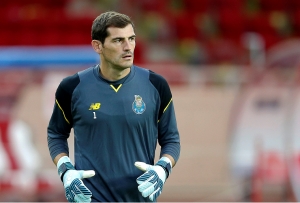 Iker Casillas fait son retour au Real Madrid