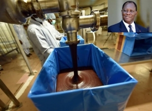 Industrie-Côte d&#039;Ivoire : Ouattara inaugure une nouvelle chocolaterie à Abidjan, le 18 mai