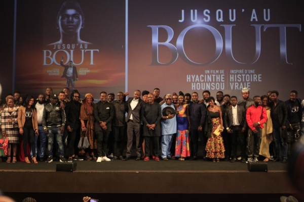 Côte d’Ivoire : “ JUSQU’AU BOUT ”, l’histoire d’un amour tragique de Fabrice Sawegnon