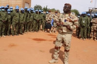 Attaque des casques bleus ivoiriens au mali : le g&eacute;n&eacute;ral Doumbia aux c&ocirc;t&eacute;s des ses hommes