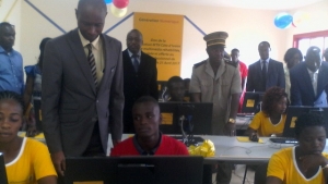 Le lycée professionnel de Grand Lahou doté d&#039;une salle multimédia.