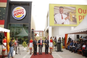 Inauguration du restaurant Berger King de Cocody Saint Jean