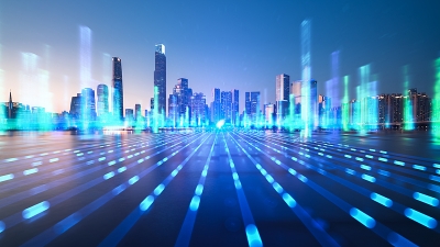 Deux sessions politiques : la Chine mise sur l'innovation technologique et l'ouverture