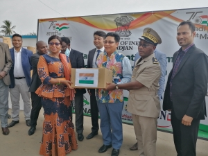 Côte d’Ivoire : L’Ambassade de Inde fait don de médicaments à l’hôpital d’Anyama d’une valeur de 10 millions