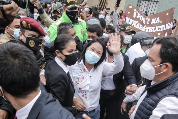 Présidentielle au Pérou: Fujimori en tête