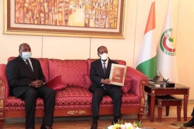 C&ocirc;te d&rsquo;Ivoire : Le Pr&eacute;sident Alassane Ouattara a &eacute;chang&eacute; avec le Ministre d&rsquo;Etat Burkinab&egrave; de la R&eacute;conciliation Nationale