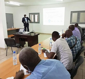 Santé/ Covid-19 : 30 chefs d’équipe du District autonome d’Abidjan formés pour lutter contre la pandémie