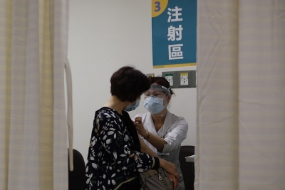 Ta&iuml;wan approuve en urgence son vaccin Covid