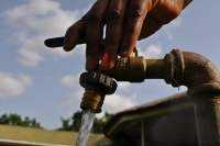 La Banque mondiale d&eacute;caisse 30 milliards FCFA pour r&eacute;gler les probl&egrave;mes d&rsquo;eau potable dans plusieurs ville de C&ocirc;te d'Ivoire