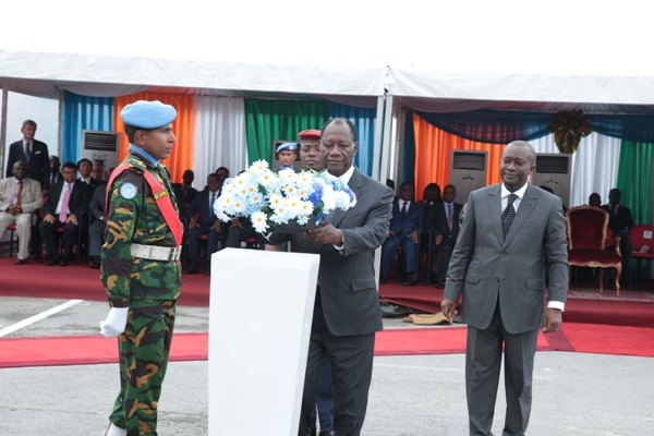 Journée des casques bleus : Ouattara &quot;reconnaissant&quot; des Nations-Unies pour le retour de la paix en Côte d’Ivoire