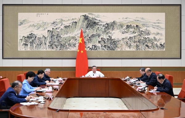 Le PM chinois appelle à des efforts pour améliorer la transformation des acquis scientifiques et technologiques