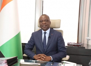 Face aux internautes, le Ministre Amadou Koné réaffirme la détermination du gouvernement à poursuivre les réformes dans le secteur des transports