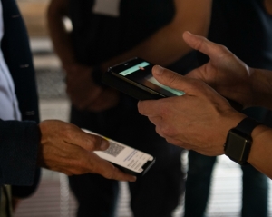 France/ Covid-19 : L’examen du “pass vaccinal” suspendu