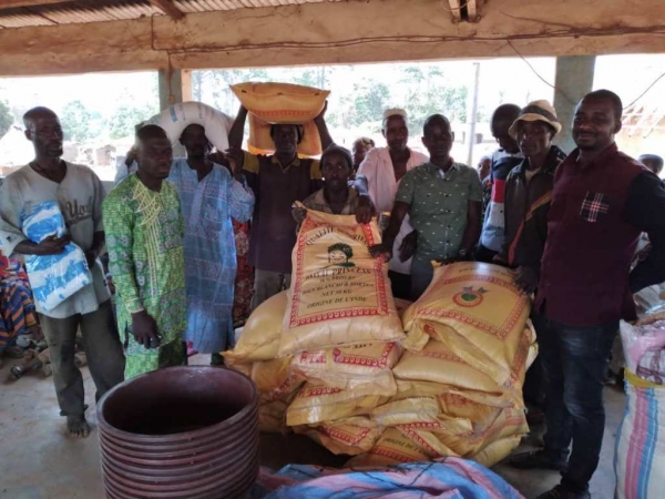 Côte d’Ivoire/ Ouaninou : « Bafing de Demain » au chevet de deux villages victimes d’incendies