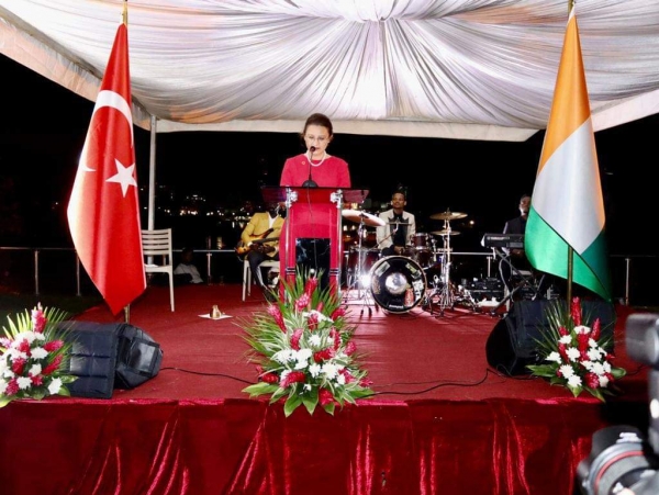 Côte d’Ivoire/ Fête nationale de la Turquie : Yonca Özçeri salue l’excellence des relations entre les deux pays