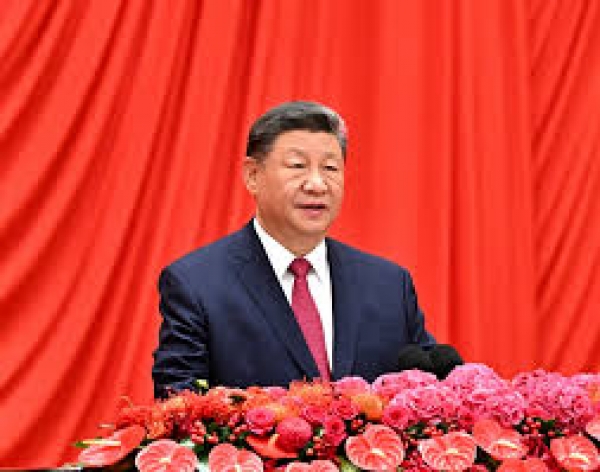 Xi Jinping appelle &agrave; acc&eacute;l&eacute;rer la cr&eacute;ation d'un syst&egrave;me intellectuel chinois dans le domaine de la philosophie et des sciences sociales