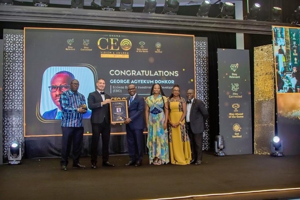 Ghana CEO Vision and Awards salue les contributions de Dr George Agyekum Donkor au développement du continent