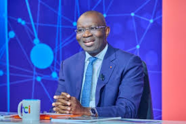 Noumory Sidib&eacute;, DG de C&ocirc;te d&rsquo;Ivoire &Eacute;nergie, rassure : "Nous travaillons avec transparence pour que chaque citoyen ait acc&egrave;s &agrave; une fourniture d'&eacute;lectricit&eacute; fiable &raquo;
