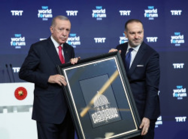 Istanbul : appel à des solutions globales au TRT World Forum