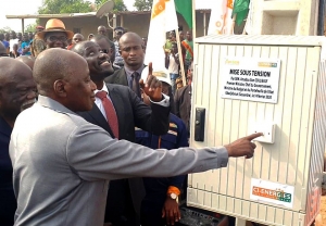 Côte d’Ivoire/ Sassandra : 1000 habitants de Gbadjeboué ont désormais de l’électricité