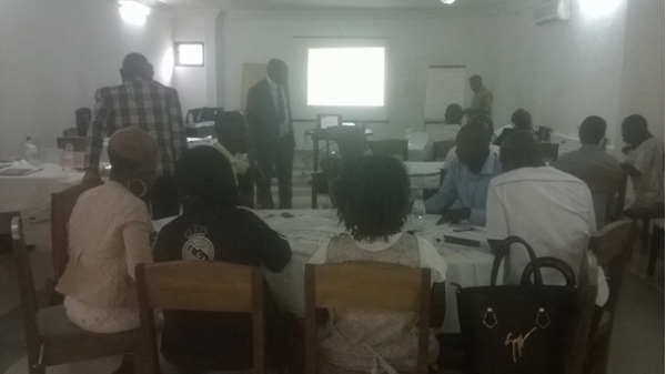 Côte d&#039;Ivoire : Les journalistes doivent collaborer avec les autorités en période de crise sanitaire