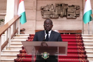 Côte d’Ivoire / COVID-19 : Le CNS annonce le renforcement des mesures de contrôle et de surveillance à l’Aéroport Félix Houphouët-Boigny