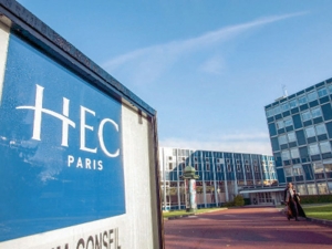 HEC Paris déploie à Abidjan « CHALLENGE + » un programme de formation à l’entrepreneuriat innovant