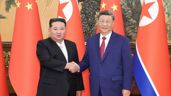 Xi Jinping adresse ses f&eacute;licitations &agrave; Kim Jong Un pour le 77e anniversaire de la fondation de la RPDC