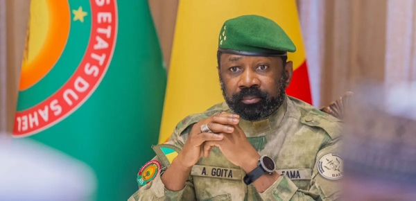 Mali-Assimi Go&iuml;ta : "Gr&acirc;ce au sang-froid des hommes engag&eacute;s et au maintien de la coh&eacute;rence de la cha&icirc;ne de commandement, le plan funeste de l'ennemi a &eacute;t&eacute; d&eacute;jou&eacute;".