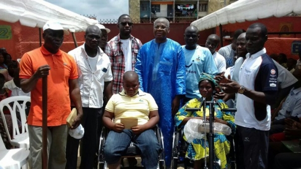 Côte d&#039;Ivoire : une plateforme des personnes handicapées subventionne 250 enfants à Abobo