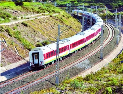Chine : les lignes ferroviaires à grande vitesse nouvellement mises en service stimuleront le tourisme pendant les vacances