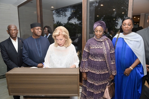 Côte d’Ivoire : le couple Ouattara apporte son soutien à la famille Toungara