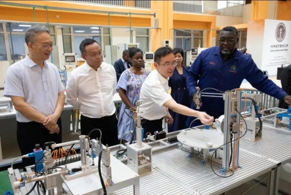 Côte d'Ivoire-INP-HB & Shenzhen : un partenariat stratégique pour la formation des ingénieurs ivoiriens