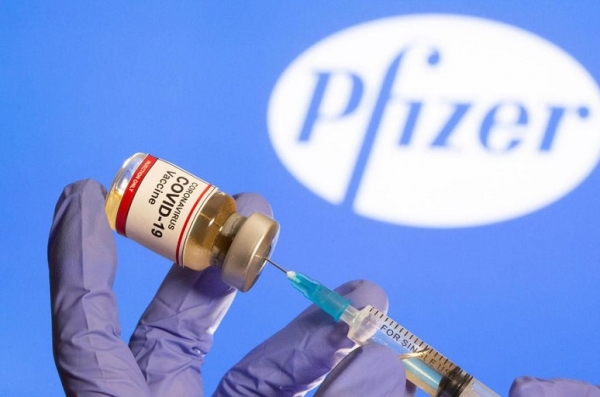 COVID-19 : PFIZER annonce un vaccin efficace à 90%